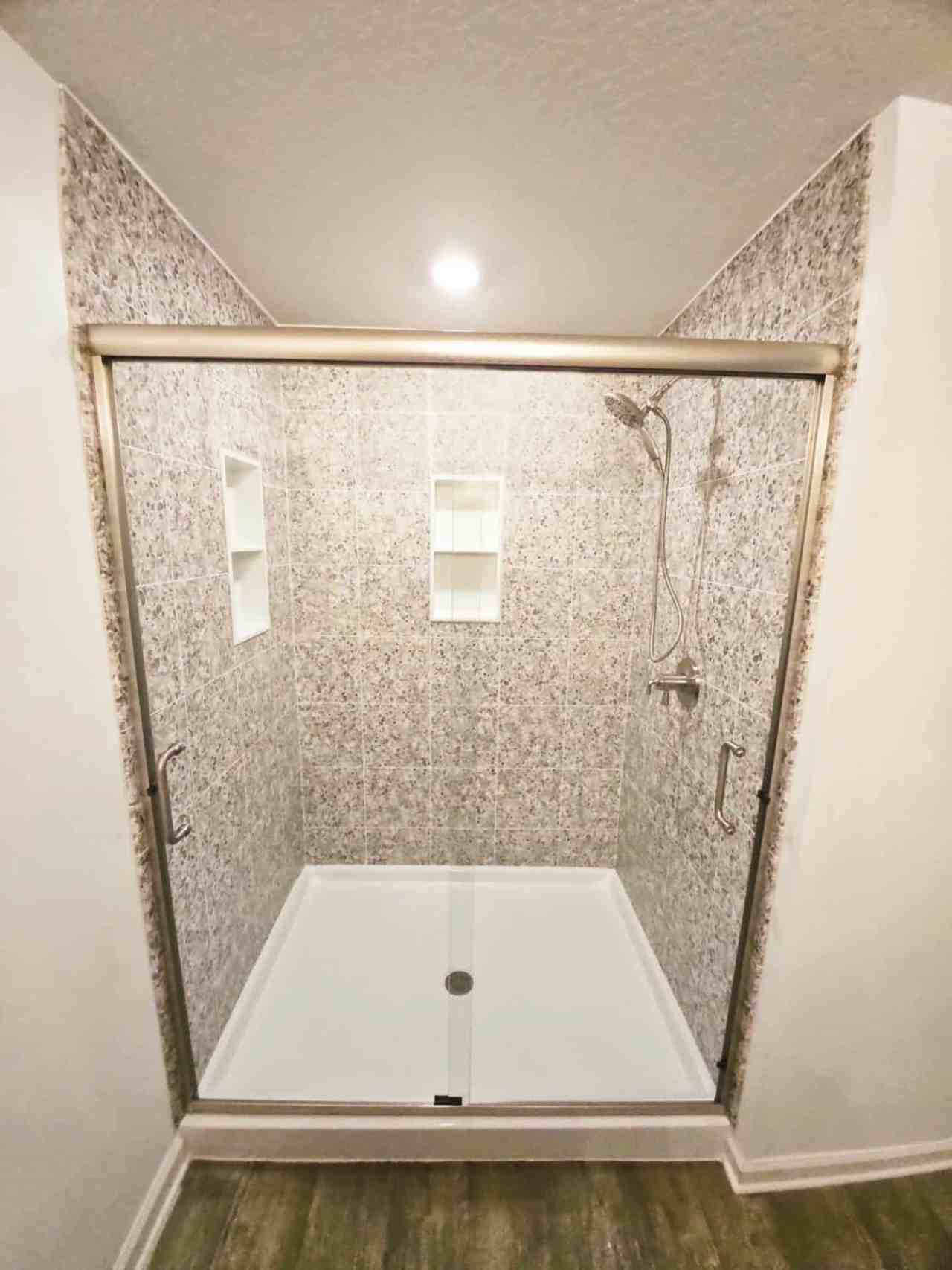 Evo square Tile – Reveal Evo square Tile - Reveal