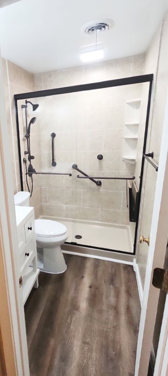 1d11c27c-ae41-4fad-9b8e-49595ea4c6ae bath remodeling -- after-- bad angle
